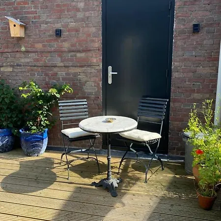 Spacious On Location In *